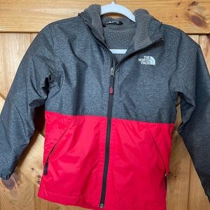 North Face boys Jacket size 7/8 euc